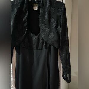 Vintage midnight glo beautiful midi dress set with floral appliqué